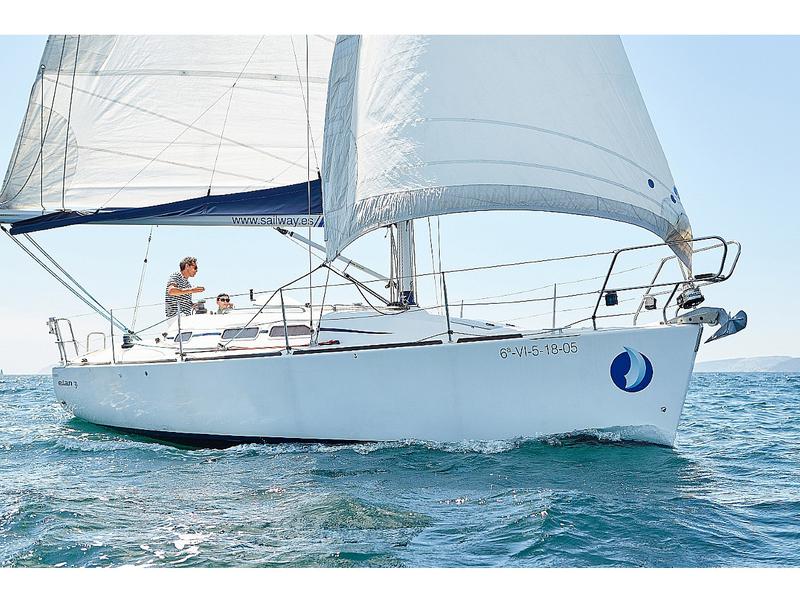 Book yachts online - sailboat - Elan 31 Performance - Sailway Tres - rent