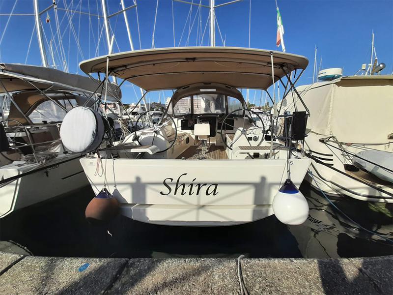 Book yachts online - sailboat - Dufour 382 Grand Large - Shira - rent