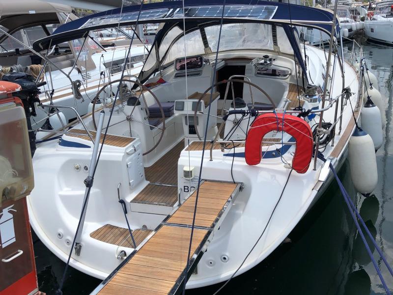 Book yachts online - sailboat - Bavaria Cruiser 46 Y/B 2009 - Borboleta (Refit 2020) - rent