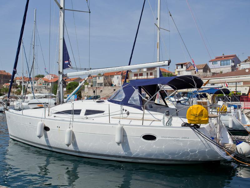 Book yachts online - sailboat - Elan 384 Impression - WhatsApp - rent