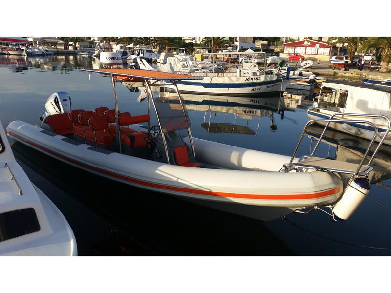 Book yachts online - motorboat - Lolivul 9 - Lolivul 9 - rent