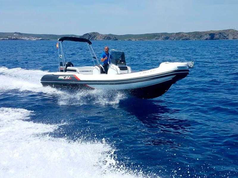 Book yachts online - motorboat - BSC 62 Sport - Menorcamar V - rent