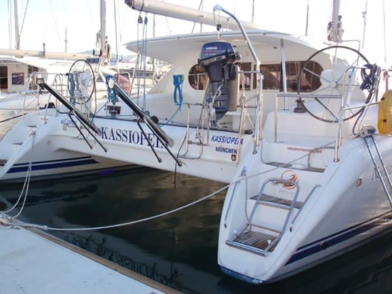 Book yachts online - catamaran - Nautitech 47 - Kassiopeia - rent