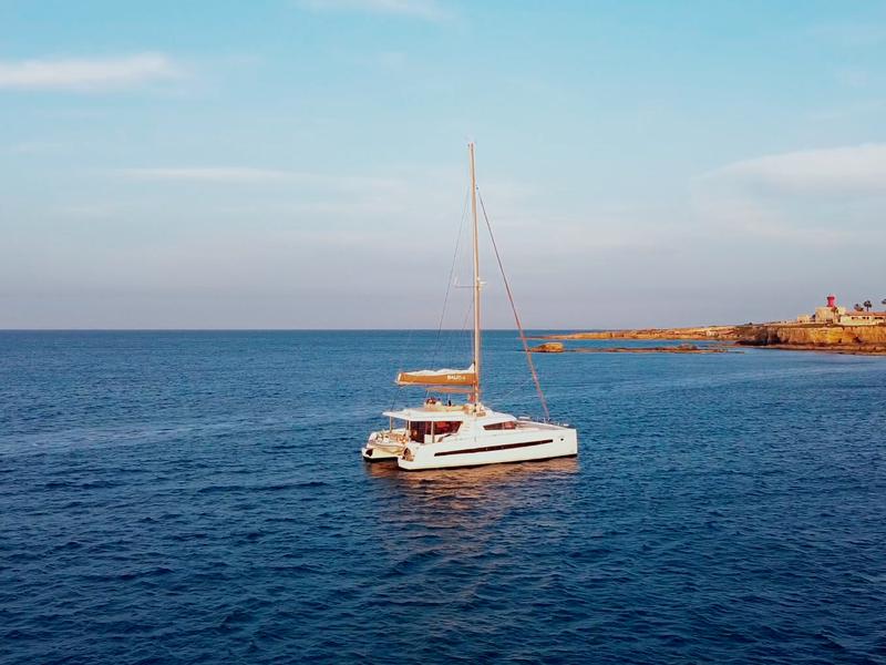 Book yachts online - catamaran - Bali 5.4. - Sikelia - rent