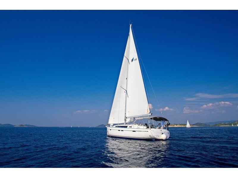 Book yachts online - sailboat - Bavaria 46 CN - MH 40 - rent