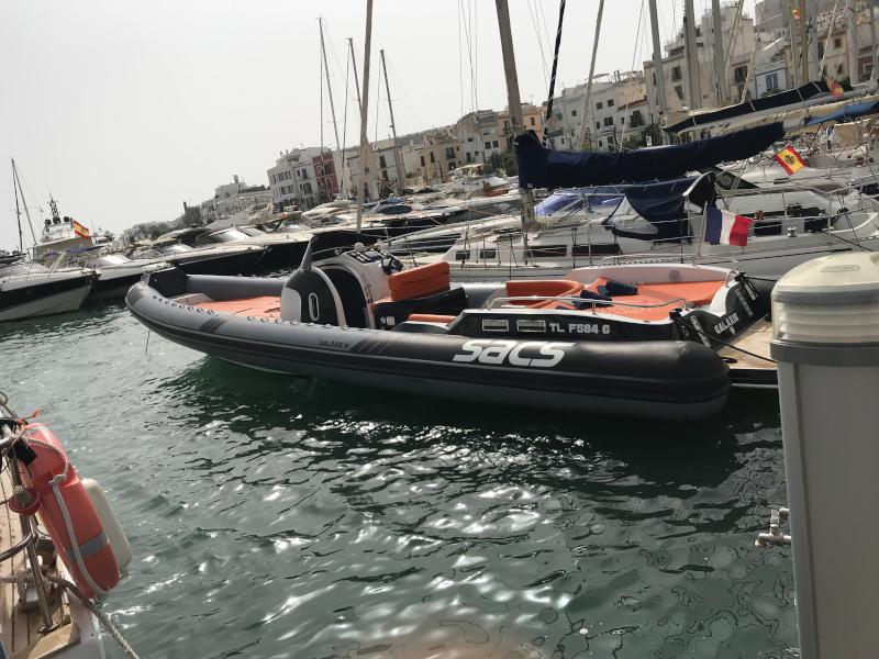 Book yachts online - motorboat - Sacs Stratos - Galaxie - rent