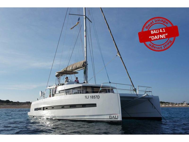 Book yachts online - catamaran - Bali 4.1 - Dafne -  Water maker, Solar Panel - rent