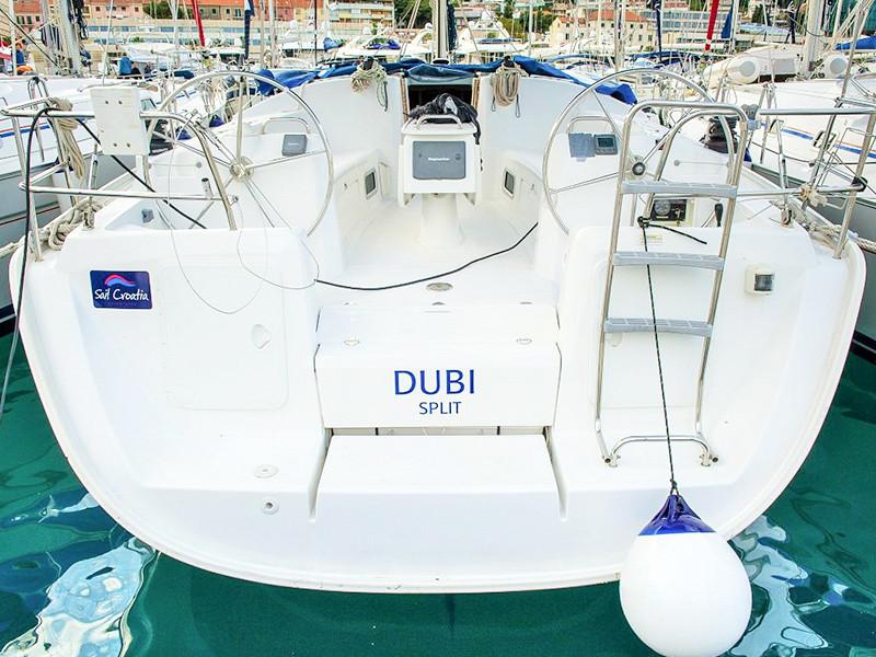Book yachts online - sailboat - Beneteau Cyclades 43 - Dubi - rent