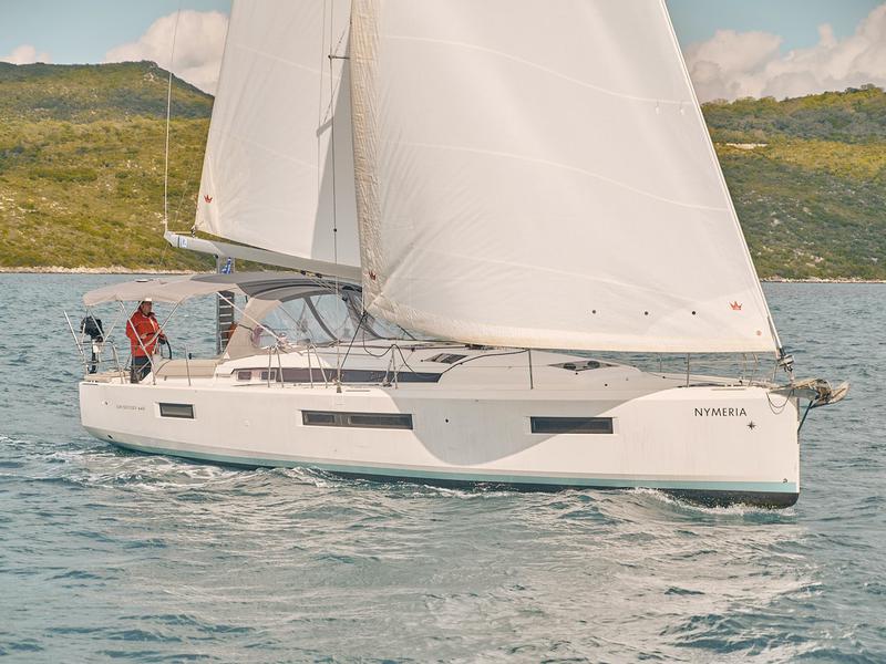 Book yachts online - sailboat - Sun Odyssey 440 - Nymeria | Water-maker, Solar Panel, Teak Cockpit - rent