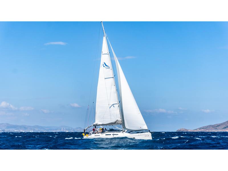 Book yachts online - sailboat - Hanse 548 - Infinity of Dreams - rent