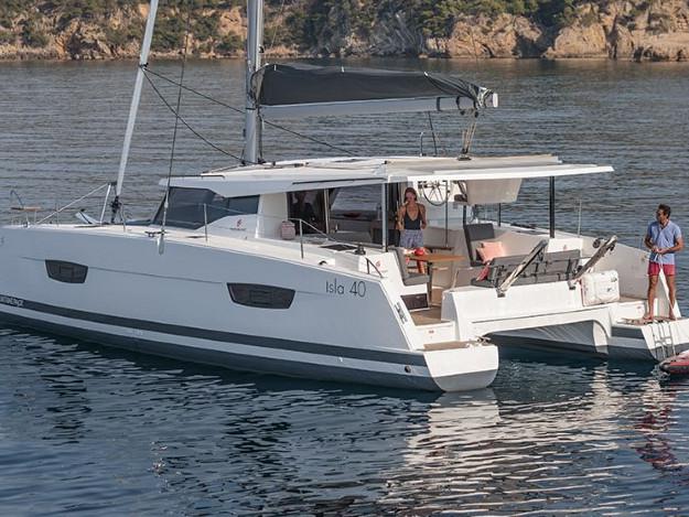 Book yachts online - catamaran - Isla 40 - Arven - rent