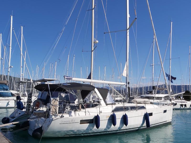 Book yachts online - sailboat - Oceanis 41.1 - Nafsika - rent
