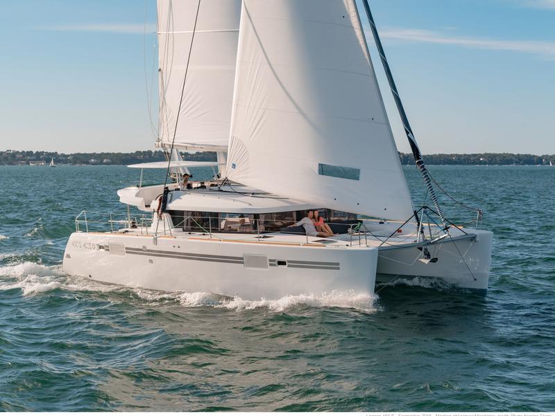 Book yachts online - catamaran - Lagoon 450S - Remire - rent
