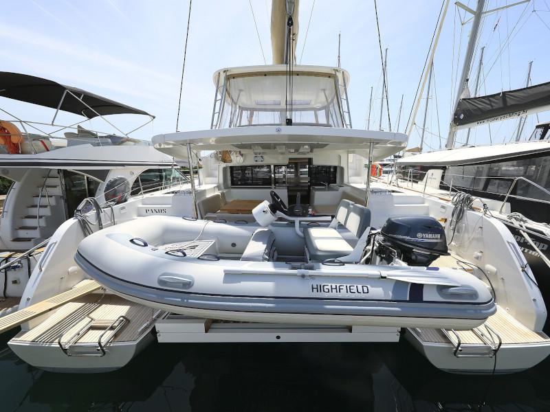 Book yachts online - catamaran - Lagoon 46 - PANOS - rent
