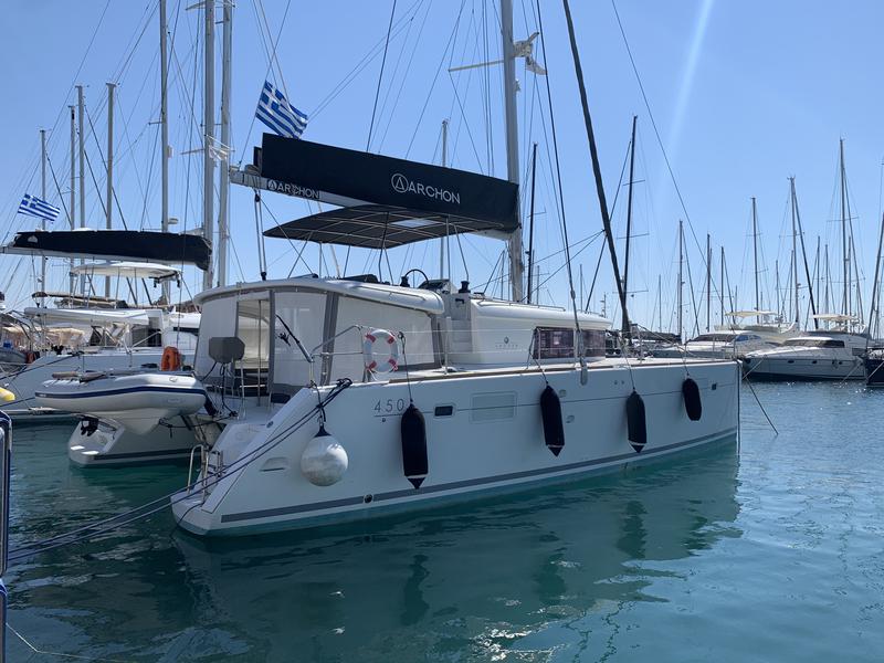 Book yachts online - catamaran - Lagoon 450 Flybridge - Cinzia - rent
