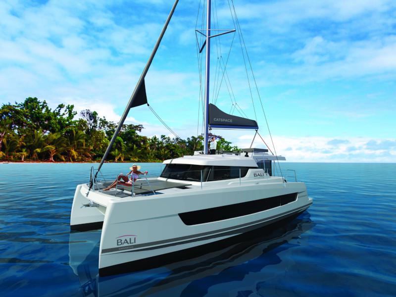 Book yachts online - catamaran - Bali Catspace - Sail Solaris - rent