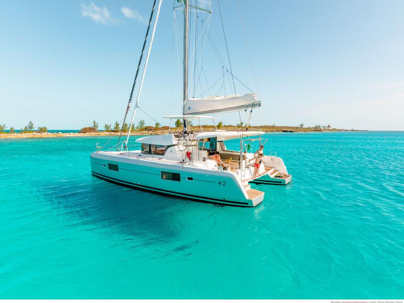 Book yachts online - catamaran - Lagoon 42 - GRAND DELUXE III - rent