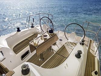 Book yachts online - sailboat - Bavaria Cruiser 34 - FIVE - rent
