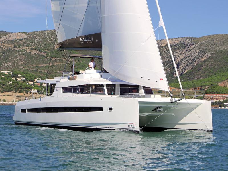 Book yachts online - catamaran - Bali 5.4. - MIM OCEAN ONE - rent