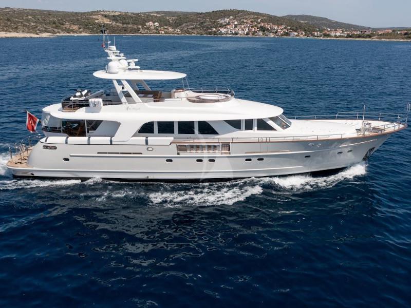 Book yachts online - motorboat - Motoryacht - Sea Breeze II - rent