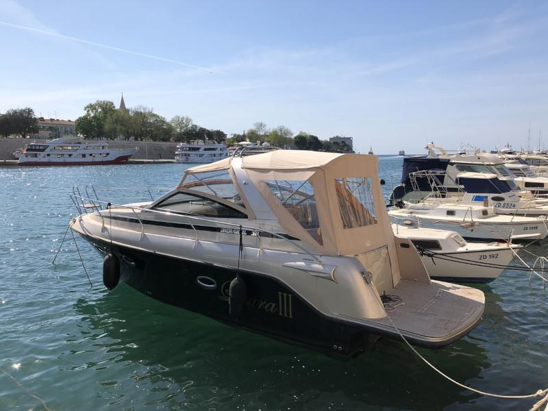 Book yachts online - motorboat - Mirakul 30 Sport SE - Laura III - rent