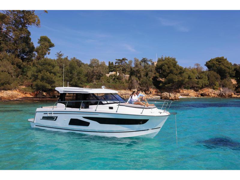 Book yachts online - motorboat - Merry Fisher 1095 - Hera - rent