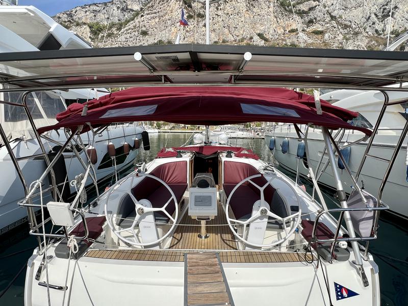 Book yachts online - sailboat - Bavaria 41 Cruiser - Tangram - rent