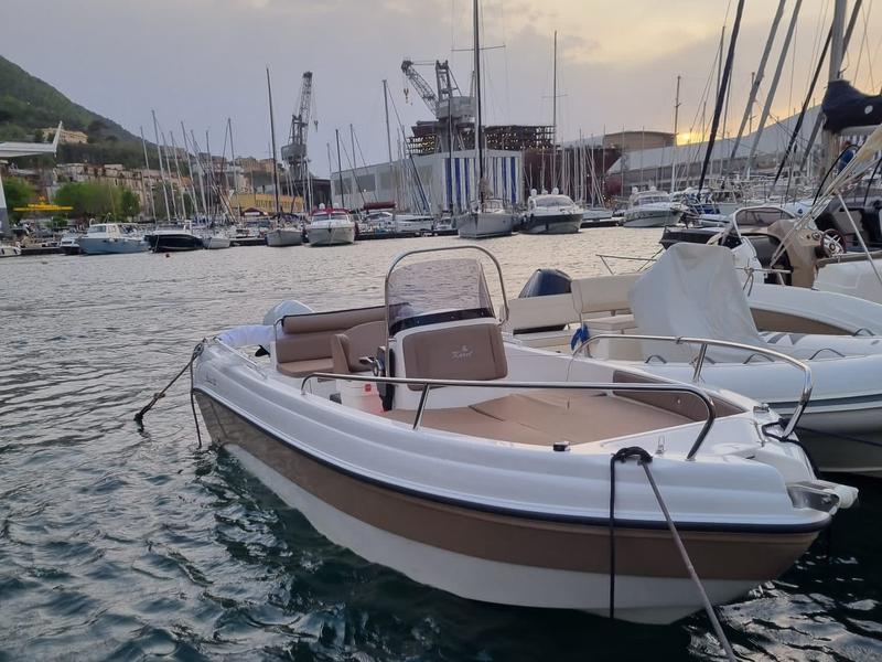 Book yachts online - motorboat - Karel Ithaca 550 - Ithaca 550 - rent