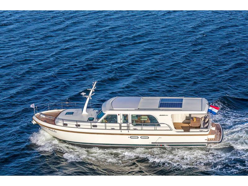 Book yachts online - motorboat - Linssen Grand Sturdy 45.0 AC - Raya - rent