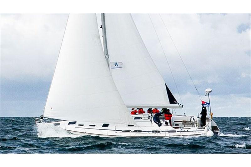 Book yachts online - False - Bavaria 51 Cruiser (5Cab) - Feel Free - rent