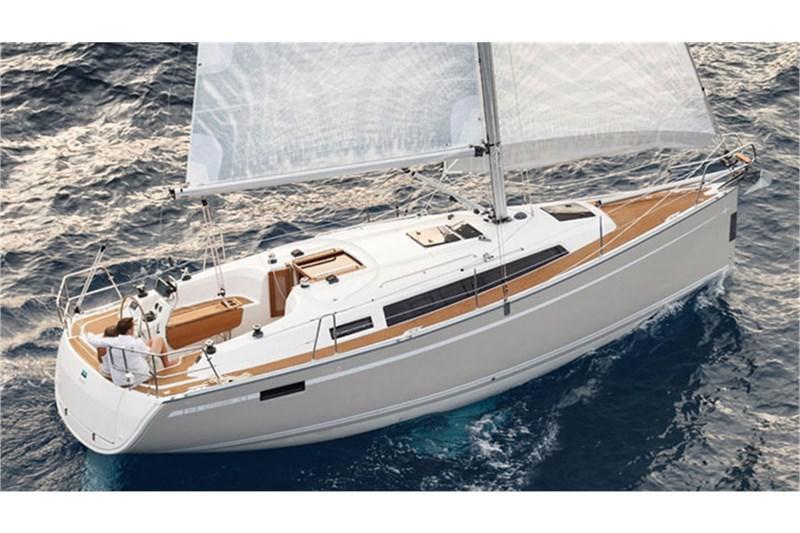 Book yachts online - False - Bavaria Cruiser 33 (2Cab) - Chili - rent