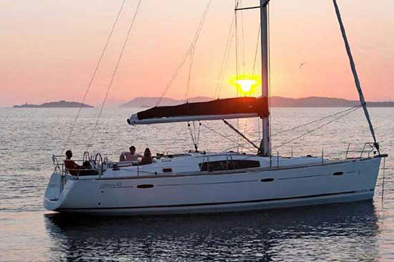 Book yachts online - False - Oceanis 43 (4Cab) - Soyamaje - rent