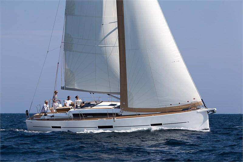 Book yachts online - False - Dufour 460 Grand Large (4Cab) - Eva - rent
