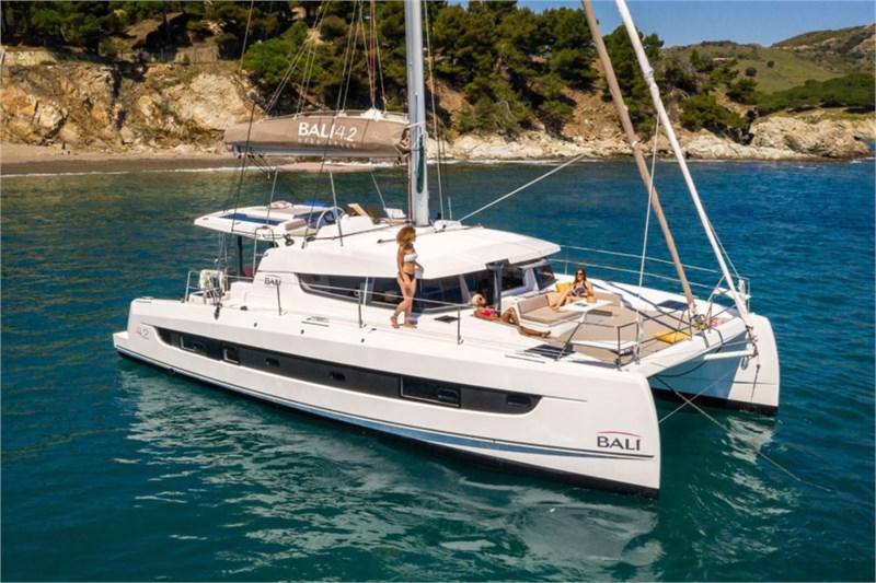 Book yachts online - False - Bali 4.2 (4+1Cab) - Supernova - rent