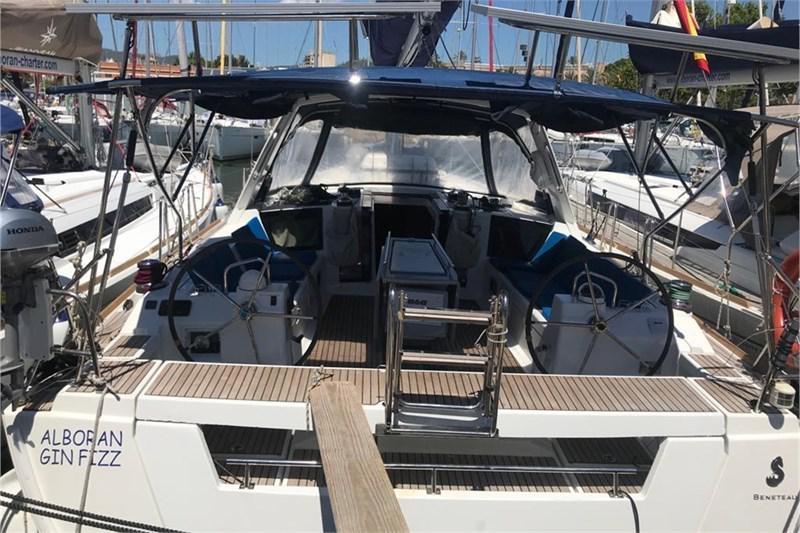 Book yachts online - False - Oceanis 45 (4Cab) - Alboran Gin Fizz (Radazul) - rent