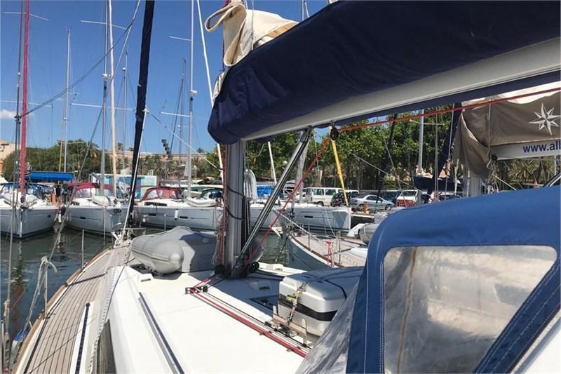 Book yachts online - False - Oceanis 45 (4Cab) - Alboran Gin Tonic (Radazul) - rent