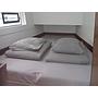 Book yachts online - catamaran - Lagoon 40 (4+2 cab.) - Mare Negroni - rent