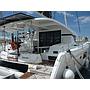Book yachts online - catamaran - Lagoon 42 (4+2 cab) - Maximus - rent