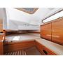 Book yachts online - sailboat - Bavaria 37 Cruiser - Mateja - rent