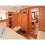Book yachts online - sailboat - Bavaria Cruiser 36 - MIRA - rent
