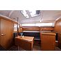 Book yachts online - sailboat - Bavaria Cruiser 33 - DOLCE VITA - rent