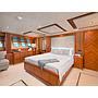Book yachts online - motorboat - Predator 108 - QUANTUM - rent