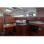 Book yachts online - sailboat - Bavaria 37 Cruiser - Adria Nina - rent