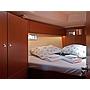Book yachts online - sailboat - Bavaria Cruiser 46 - Adria Wind - rent