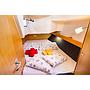 Book yachts online - sailboat - Bavaria 37 Cruiser - Summer Wind - rent