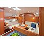 Book yachts online - sailboat - Bavaria Cruiser 36 - Lolita - rent