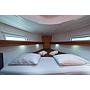Book yachts online - sailboat - Bavaria 45 Cruiser Owner version - Bunty - Bow & Teak - rent