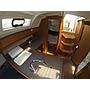 Book yachts online - sailboat - Bavaria Cruiser 37 - Dora - rent