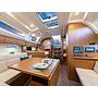 Book yachts online - sailboat - Bavaria 37 - Angela - rent
