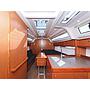 Book yachts online - sailboat - Bavaria Cruiser 37 - Lupe - rent